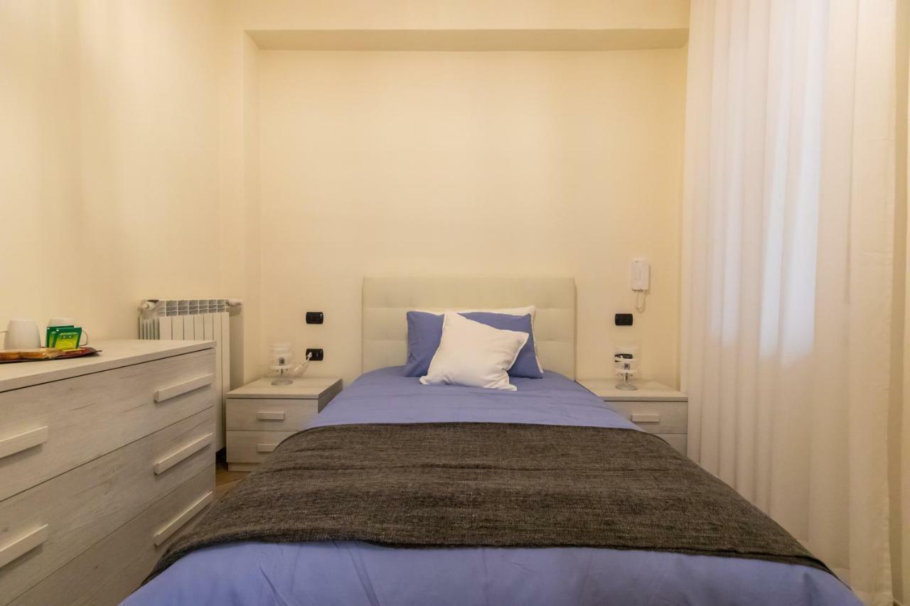 Napoli D'Amare B&B Экстерьер фото